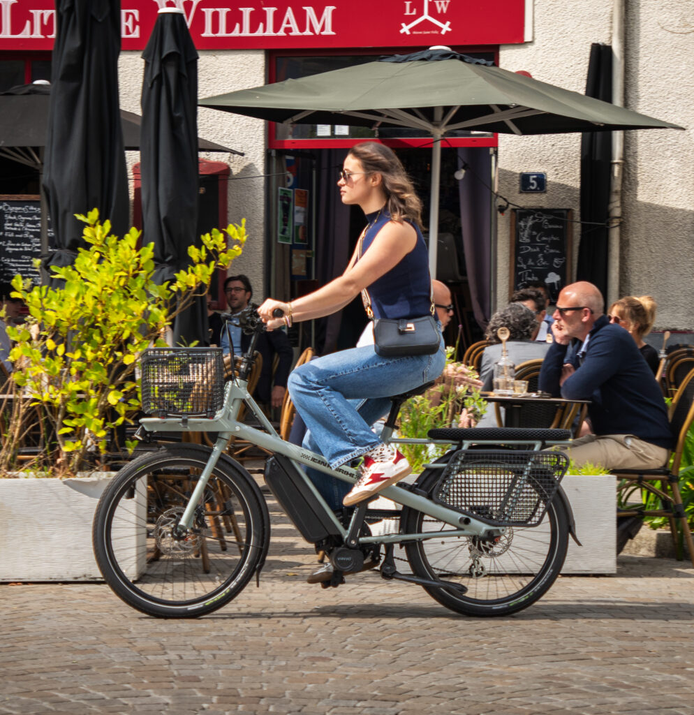 Le vélo Longtail Jean Fourche 2 est l'un des plus compact et léger du marché