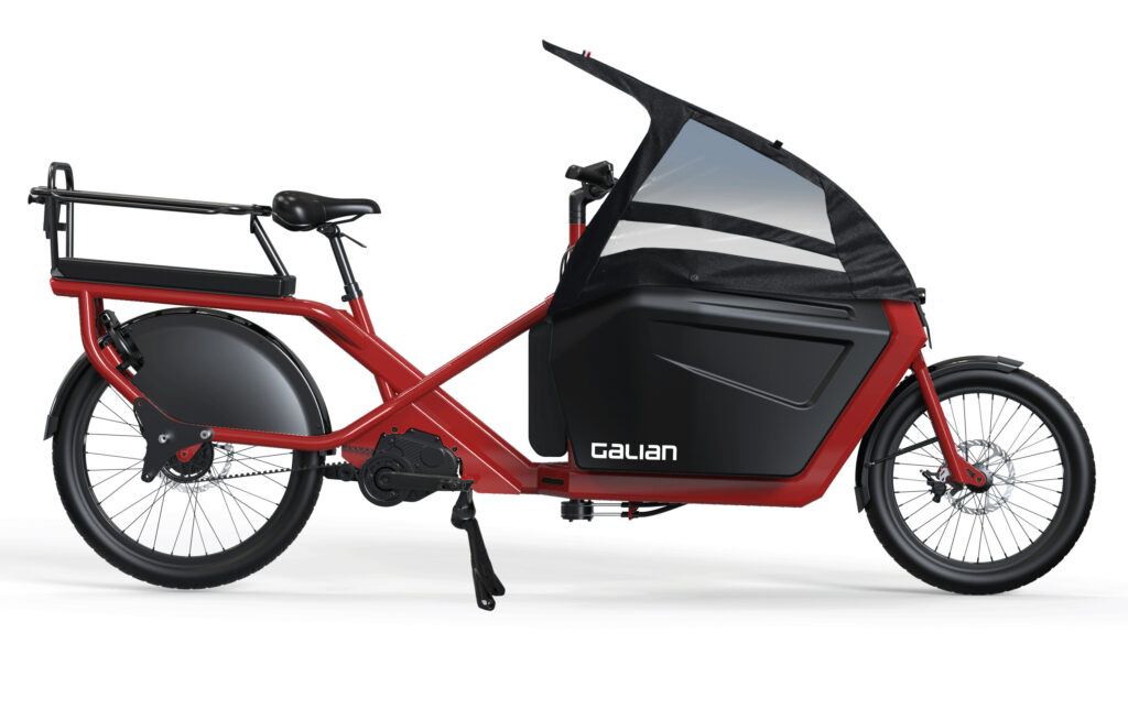 Le Formidable le premier vélo Cargotail au monde avec sa Canopé avant