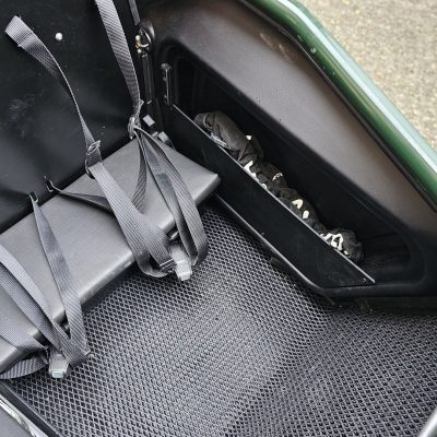 Présentation de la box avant avec ses 2 places enfants du vélo Le Formidable de la marque Galian