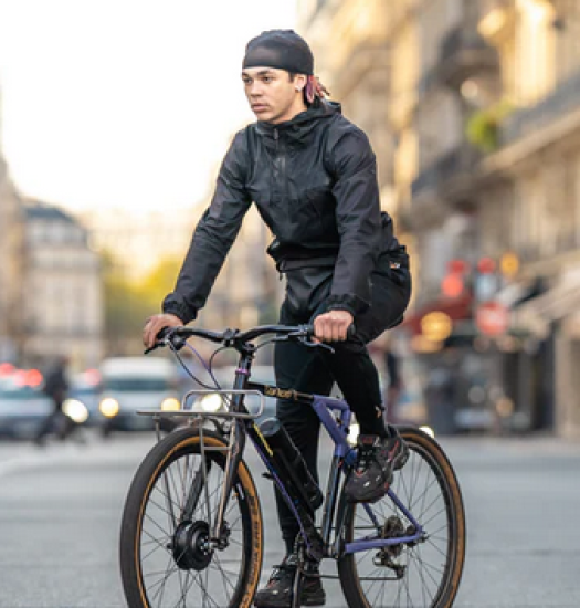 homme-sur un vélo kit virvolt