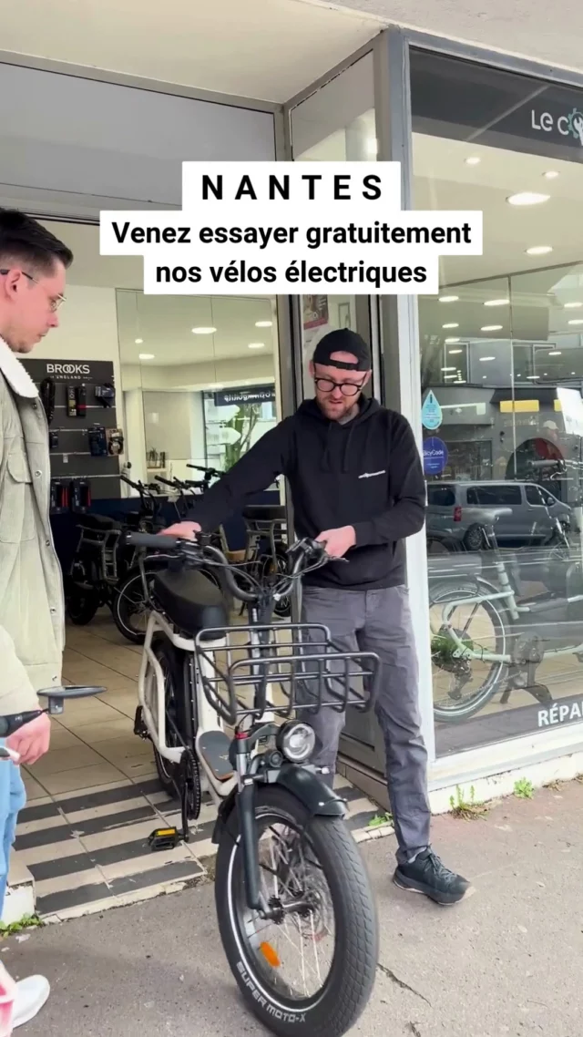 🌸 Votre prochain vélo électrique ? Un vélo cargo compact et ultra polyvalent !
🚲 Solo, duo, enfants, courses… le vélo Elwing s’adapte à tout
✨ Venez l’essayer gratuitement au Cycle Nantais – 172 rue Paul Bellamy, Nantes !  #VeloElectrique #VeloCargo #Elwing #LeCycleNantais #Nantes #EssaiGratuit #MobiliteUrbaine #VeloVille
