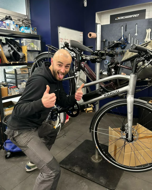 🌞 Les ponts de Mai arrivent… mais votre magasin vélo reste bien ouvert entre les jours fériés ! 🚴‍♂️
Nous vous accueillerons ainsi avec plaisir :
✔️ Samedi 9 Mai
✔️ Vendredi 15 Mai
✔️ Samedi 16 Mai  ☀️ Les conditions idéales pour se remettre en selle 
🚲 Découvrir notre gamme de vélos
🔧 Faire réparer ou réviser votre vélo
⚡ Vous renseigner sur l’électrification de votre vélo  📍 Retrouvez nous au cœur de Nantes dans le quartier Saint-Félix Hauts-Pavés
À très vite 👋
Le Cycle Nantais sera fermé les jours fériés :
❌ Jeudi 8 Mai
❌ Jeudi 14 Mai (Ascension)
❌ Lundi 25 Mai (Pentecôte)  #Nantes #Vélo #RéparationVélo #AtelierVélo #LeCycleNantais #VéloEnVille