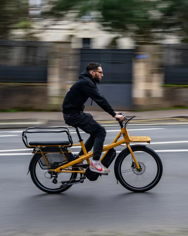 🚲 Essayez gratuitement votre vélo avant de l'acheter !
Chaque cycliste est différent :)
Position, confort, comportement du vélo, sensations de conduite... rien ne remplace un essai réel.
C'est pourquoi Le Cycle Nantais vous propose d'essayer gratuitement plusieurs modèles avant votre décision.
🚲 Vélos musculaires
⚡ Vélos électriques
🛴 Trottinettes électriques
Parce qu'un achat réussi commence toujours par un essai réussi.
📍 Centre-ville de Nantes - 172 rue Paul Bellamy  #EssaiVélo #VéloElectrique #Nantes #MagasinVélo #LeCycleNantais